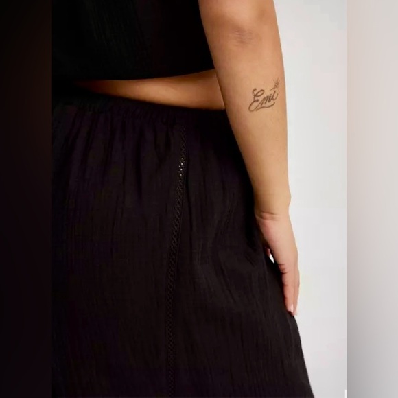 Torrid Black Pull On High Rise Joggers - Size 1X - Like New! - Picture 6 of 13